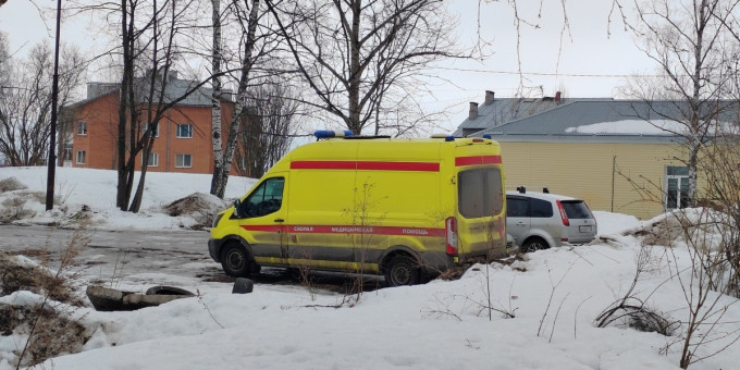 Девять младенцев попали в больницу после утренника: их кормили тарталетками Девять младенцев попали в больницу после утренника: их кормили тарталетками