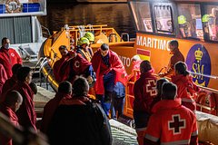 Норвежское судно отказалось спасать российских моряков с тонущего сухогруза. Решение объяснили неким запретом Норвежское судно отказалось спасать российских моряков с тонущего сухогруза. Решение объяснили неким запретом