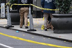 Семейная ссора переросла в стрельбу в аэропорту США Семейная ссора переросла в стрельбу в аэропорту США