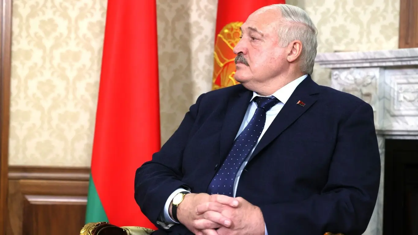 Риск войны: Лукашенко рассказал о новых вызовах для Белоруссии