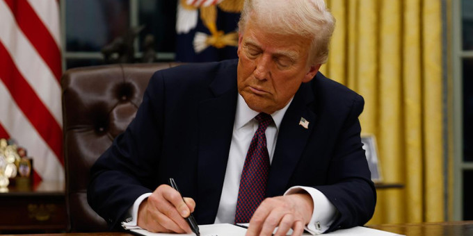 «Ультиматум Трампа – фуфло»: президент США перепутал Россию с Китаем «Ультиматум Трампа – фуфло»: президент США перепутал Россию с Китаем
