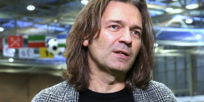 «Сын»: 54-летний Дмитрий Маликов предъявил малыша «Сын»: 54-летний Дмитрий Маликов предъявил малыша