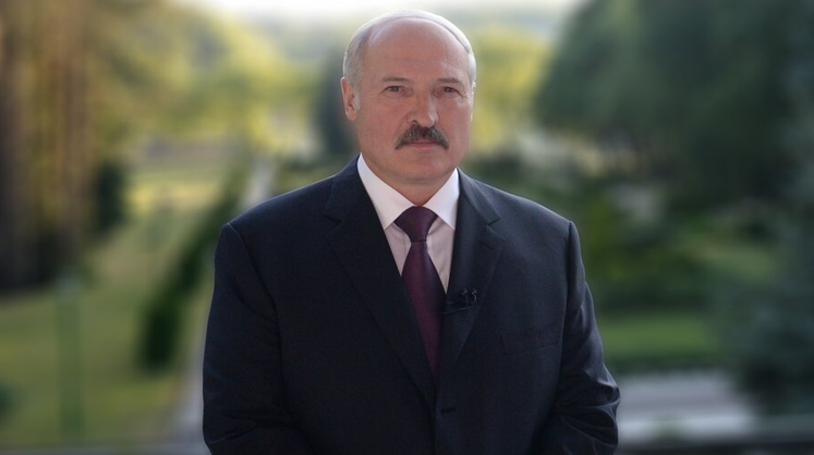 Лукашенко заявил о готовности Белоруссии к диалогу с Западом Лукашенко заявил о готовности Белоруссии к диалогу с Западом