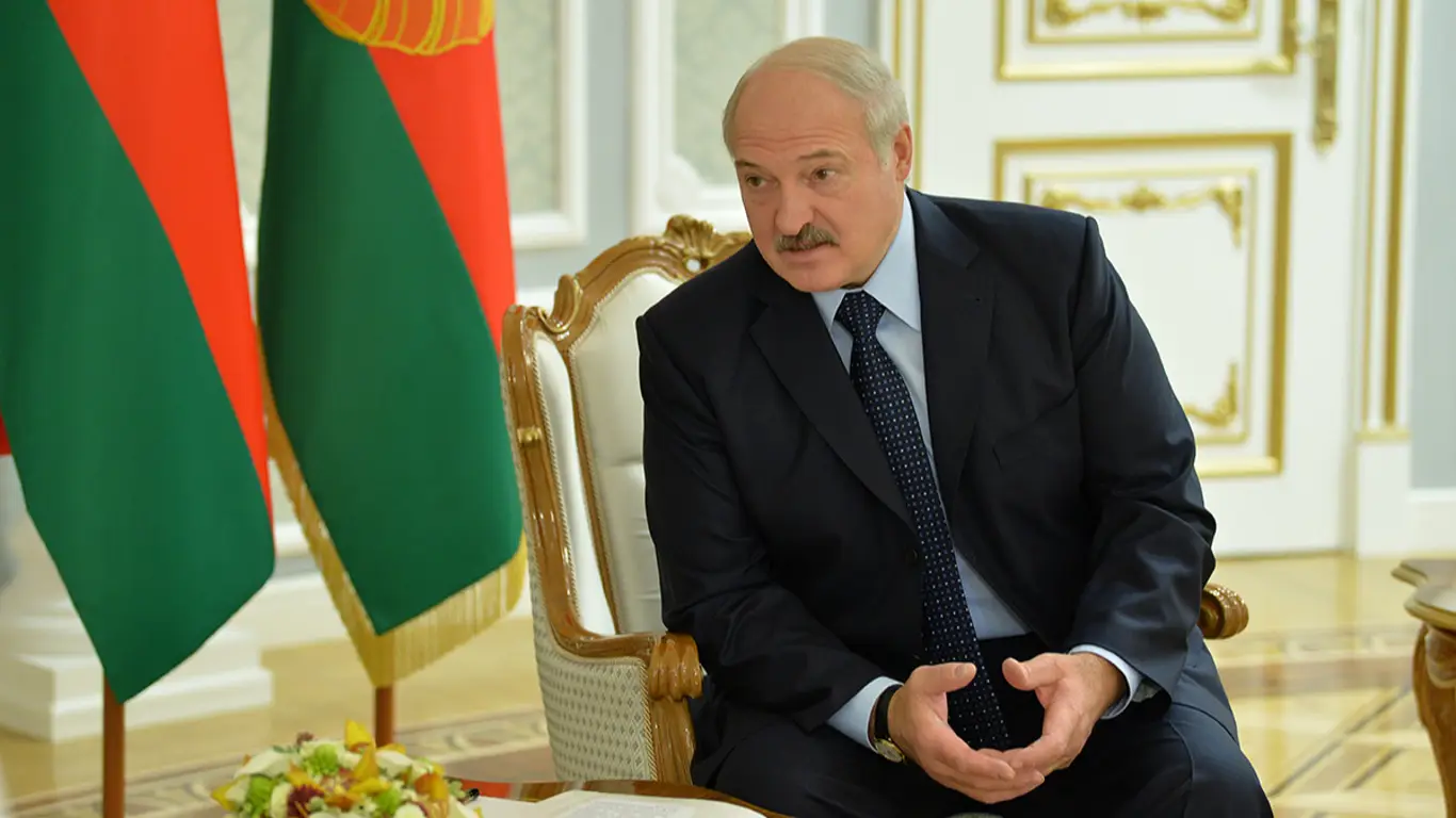 Лукашенко назвал сроки развязки конфликта на Украине