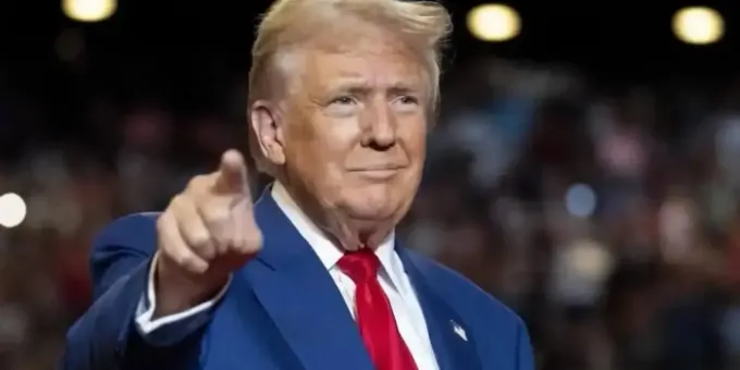 Ученый оценил физиологические данные Трампа и сделал прогноз о его поведении Ученый оценил физиологические данные Трампа и сделал прогноз о его поведении