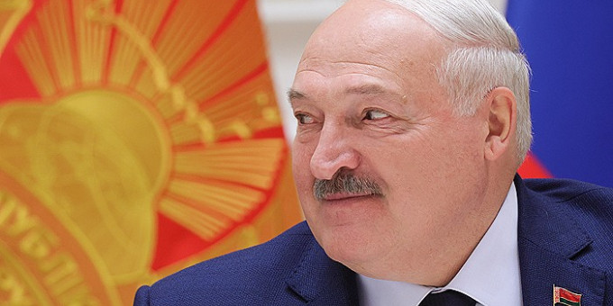 «Подключайте армию». Над Белоруссией нависла угроза