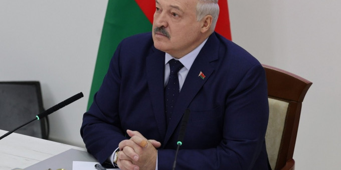 «Любят Батьку»: в МИД Польши пошутили о победе Лукашенко «Любят Батьку»: в МИД Польши пошутили о победе Лукашенко