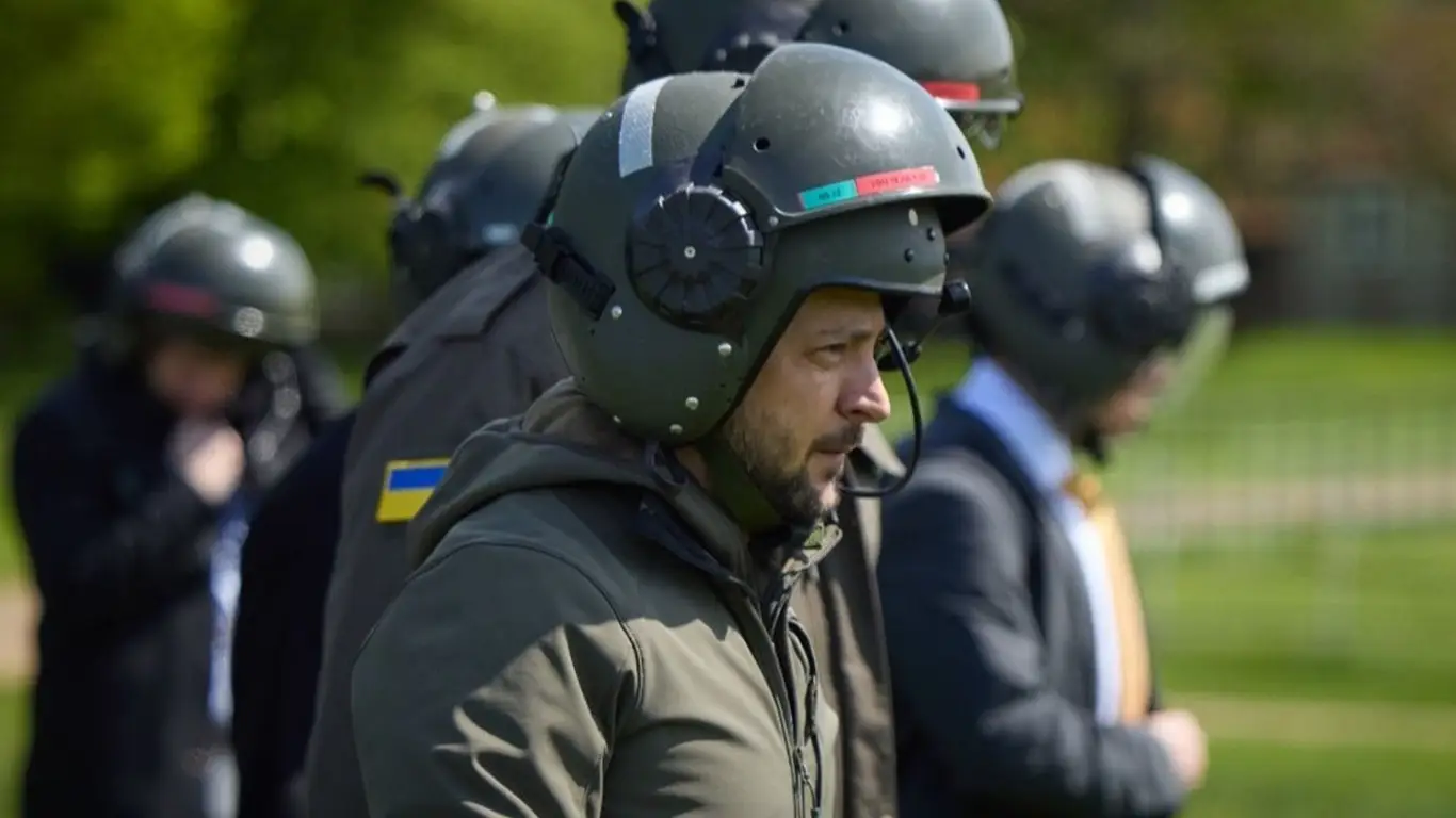 «Загнать в стойло». Как режим Зеленского собирается выиграть время?