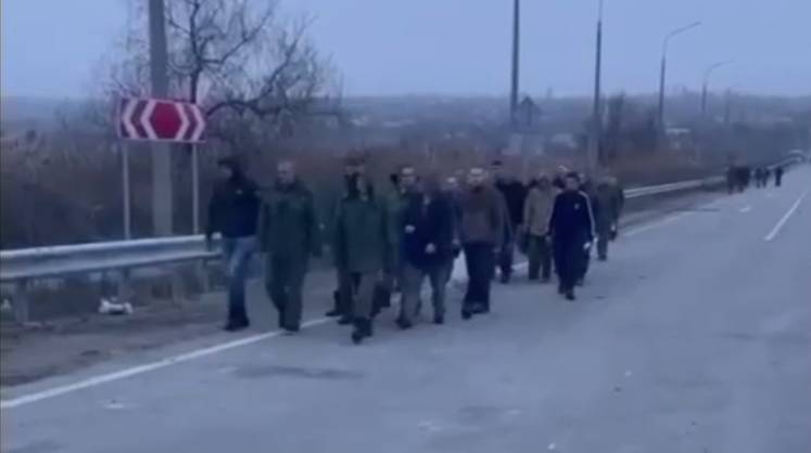 Минобороны: Россия и Украина обменялись военнопленными Минобороны: Россия и Украина обменялись военнопленными