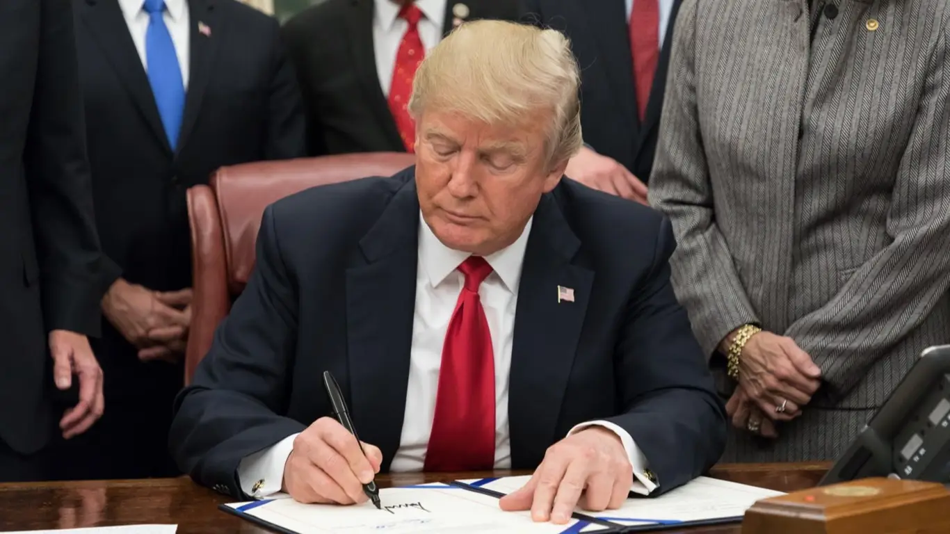 Спасение или капитуляция? Раскрыты основные пункты мирного плана Трампа