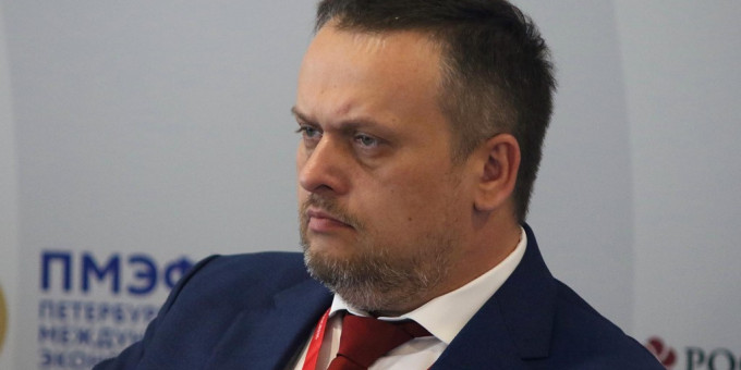 Путин уволил одного губернатора Путин уволил одного губернатора