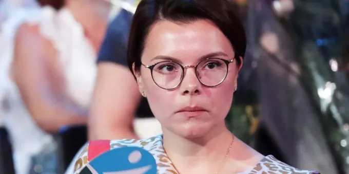 «Надеюсь, этот нелюдь ответит»: Рыдающая жена Петросяна объявила, что ее сердце разбито «Надеюсь, этот нелюдь ответит»: Рыдающая жена Петросяна объявила, что ее сердце разбито