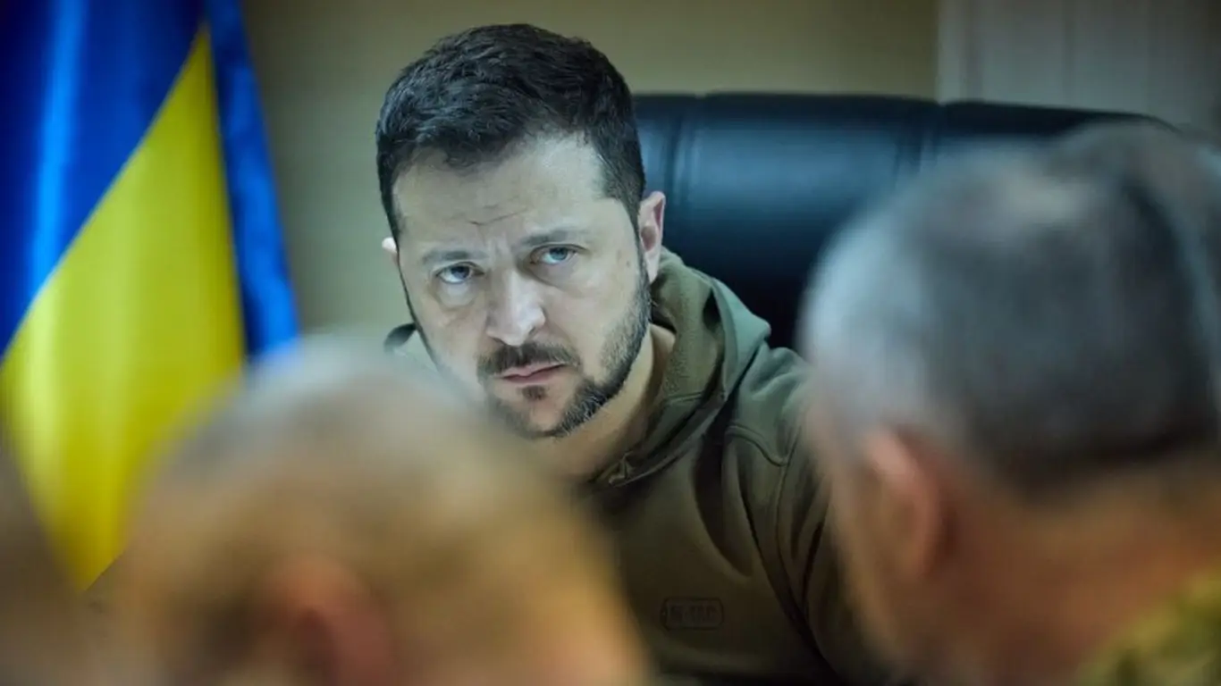 «Прямо здесь, на Украине». Зеленский нашел способ обойтись без членства в НАТО