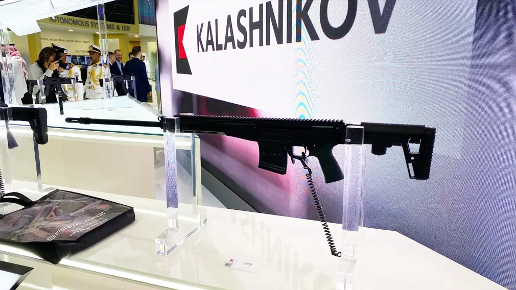 «Калашников» представил стрелковое вооружение на выставке IDEX–2025