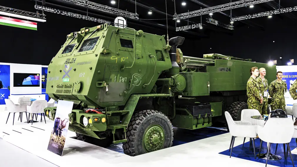 Секреты HIMARS: США представили на IDEX — 2025 обновленную РСЗО
