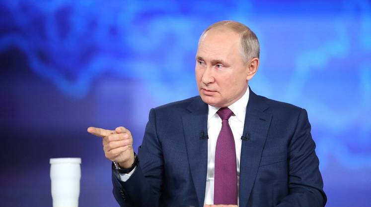 Путин призвал совершенствовать российское правосудие Путин призвал совершенствовать российское правосудие