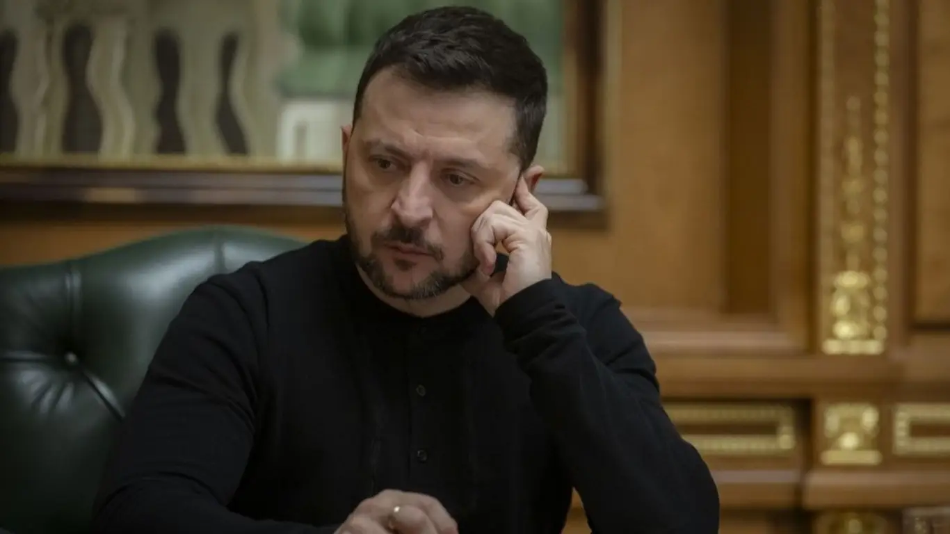 «Надеть на него смирительную рубашку». В Госдуме раскрыли, что происходит с Зеленским