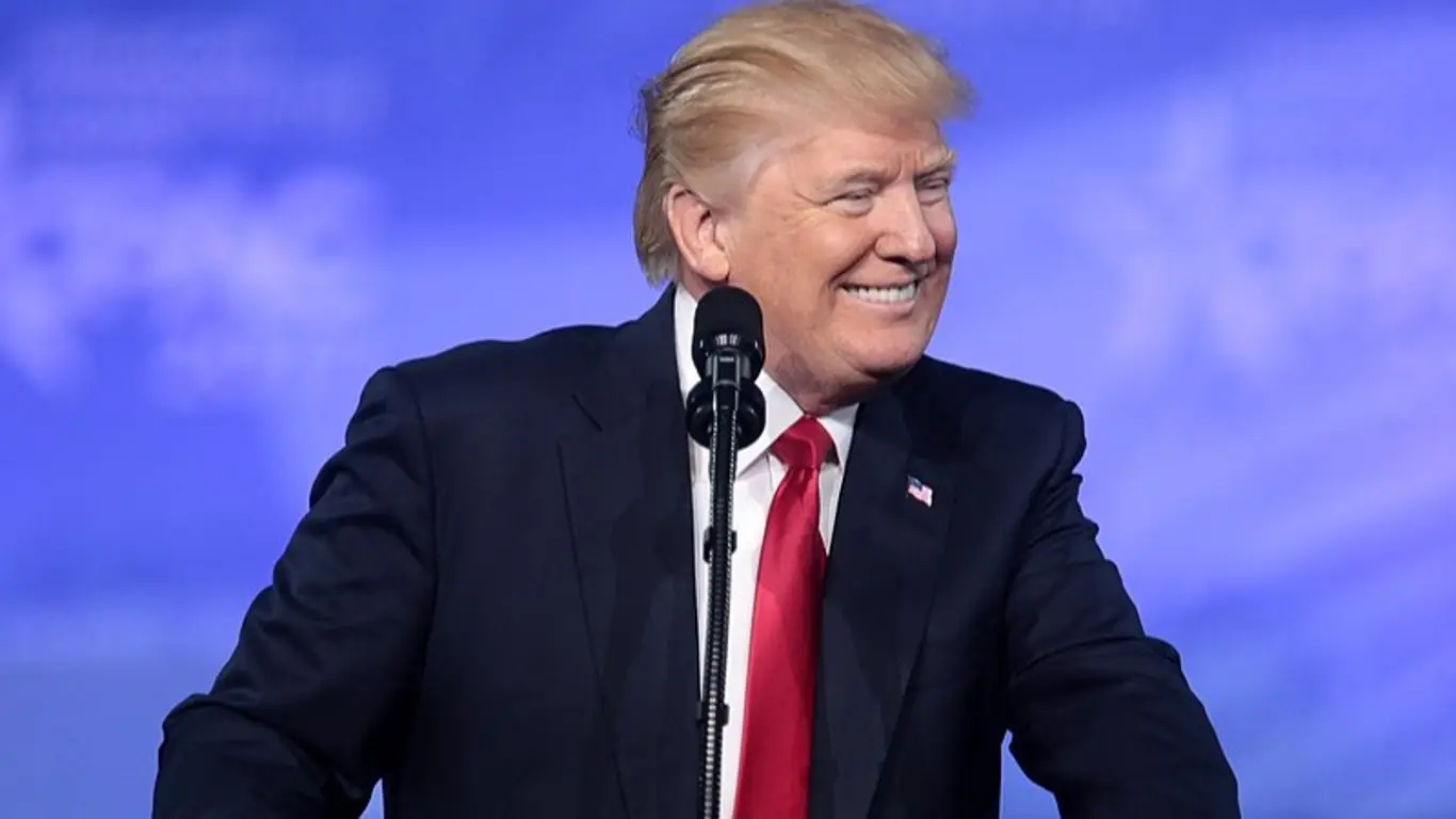 «Будет недостаточно». Стало известно о решении Трампа касательно помощи Украине