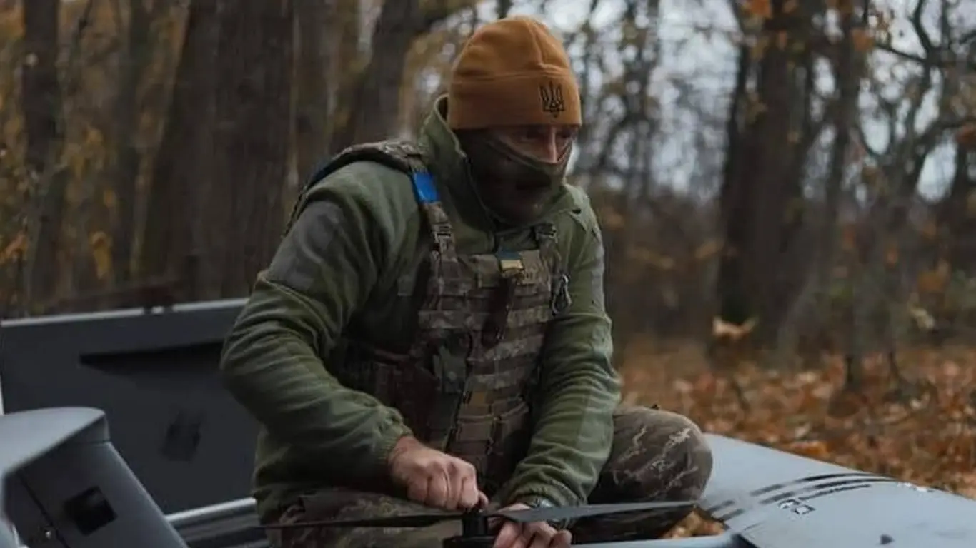 Застряли и просят о помощи: военкор рассказал о бригаде ВСУ под Курском