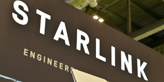 Маск: линия фронта ВСУ рухнет после отключения Starlink Маск: линия фронта ВСУ рухнет после отключения Starlink