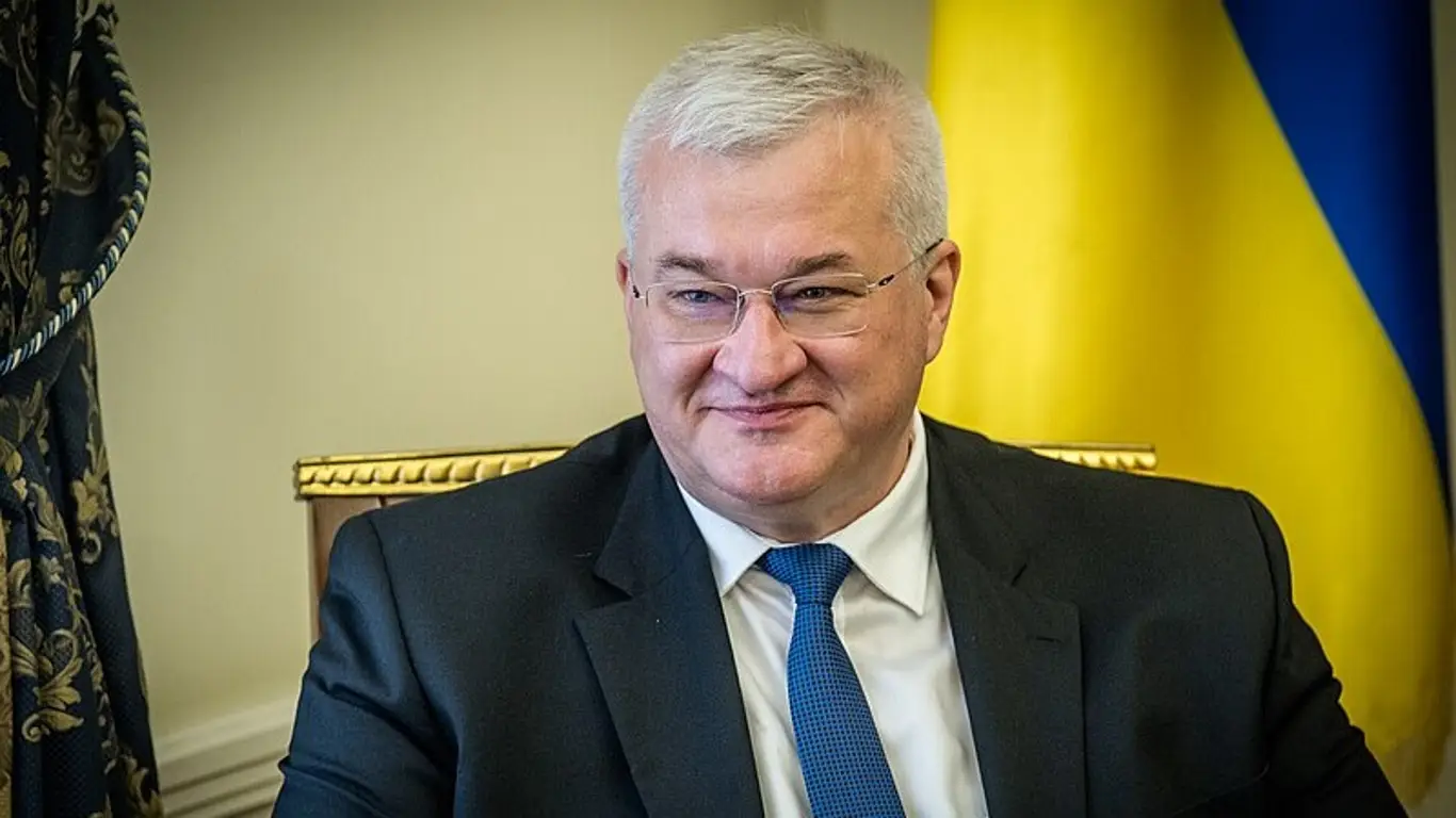 До мира ещё далеко. В Киеве высказались о компромиссах по типу «Ялты» и «Минска»