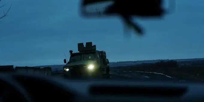 Сбежавшие из Суджи солдаты ВСУ оставили послание российским военным Сбежавшие из Суджи солдаты ВСУ оставили послание российским военным