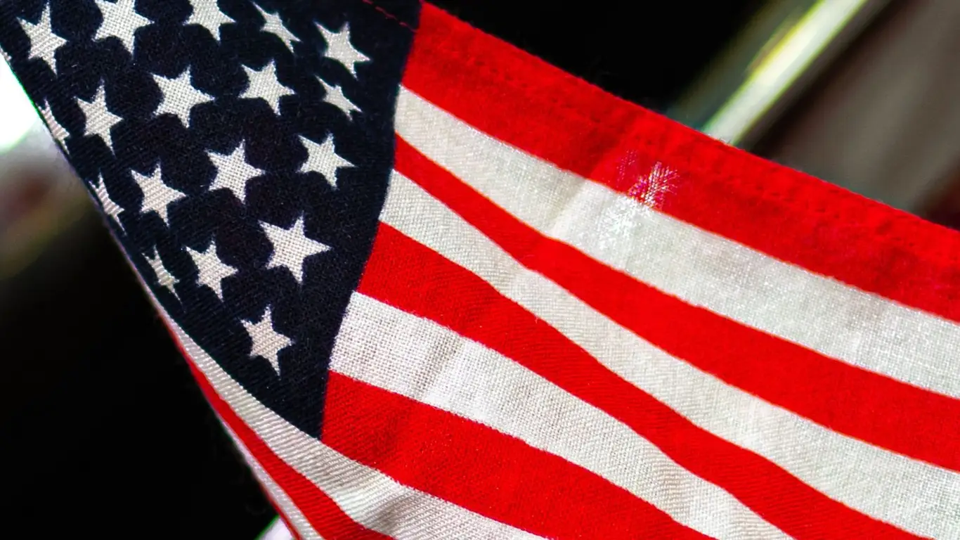 США меняют риторику? Политолог рассказал о тайных переговорах по Украине