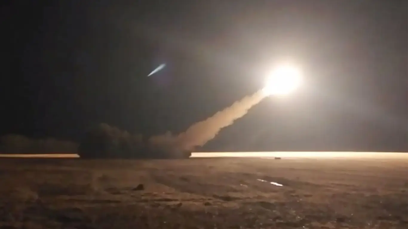 Новая тактика. Нанесён самый масштабный удар по тыловым объектам врага