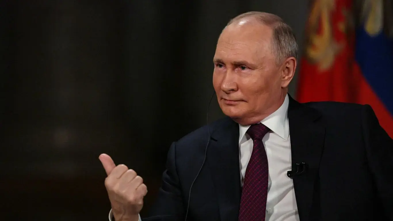 «Путин подарил письмо Наполеона»: Олланд увидел в этом двусмысленный сигнал