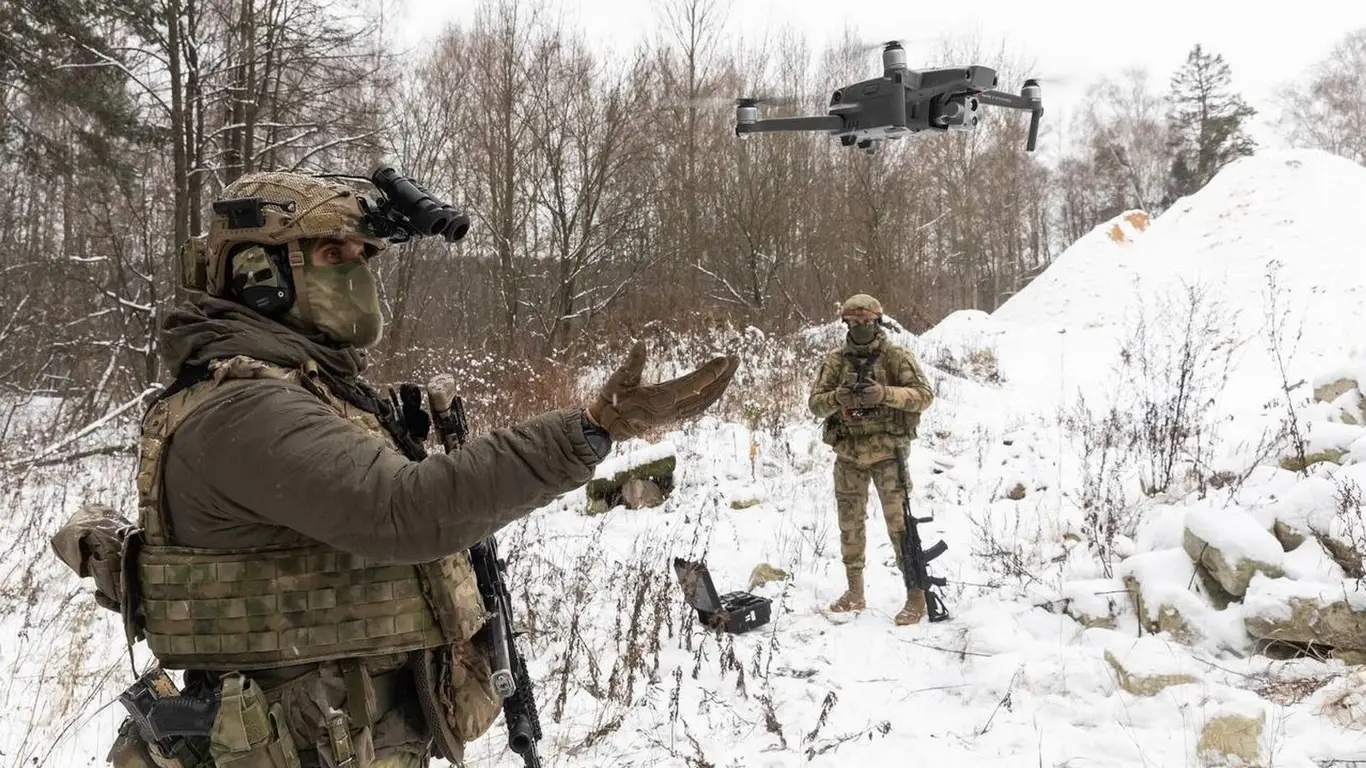 «Омерзительная восьмерка» наносит удар: украинская бронетехника сжигается сотнями