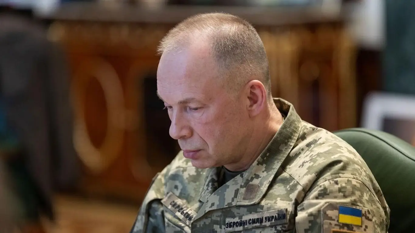 Сырский признал проблемы со стабилизацией фронта