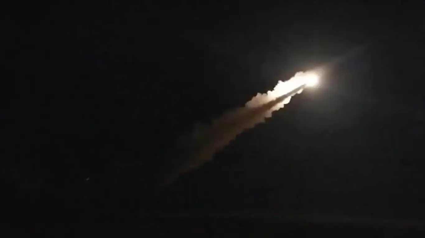 Масштабное наступление близко? Российские войска бьют по Харькову