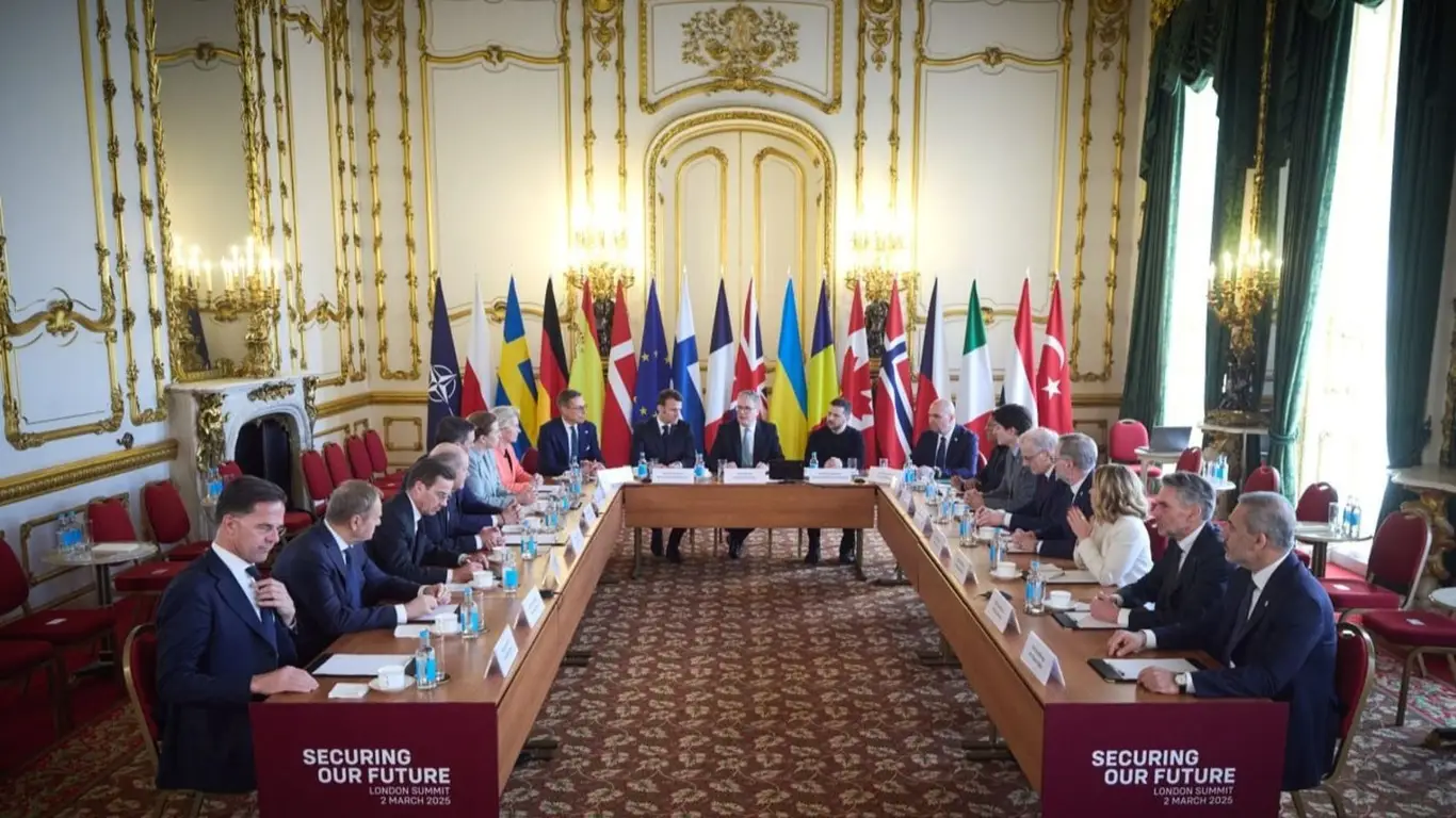 Зачем ЕС хочет ввести войска на Украину? Сенатор из США раскрыл план глобалистов