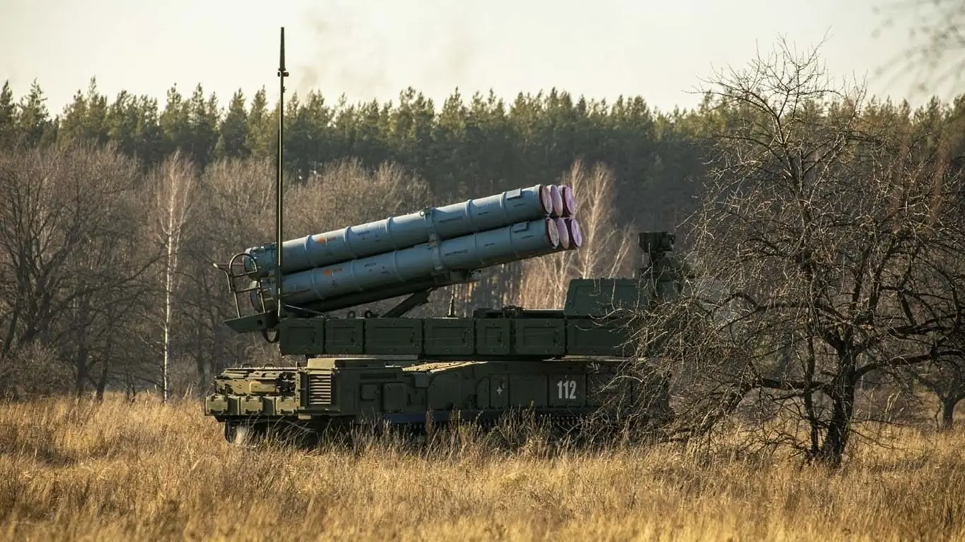 Запускаемые ВСУ JDAM больше не страшны. Чем Россия усилила ПВО?