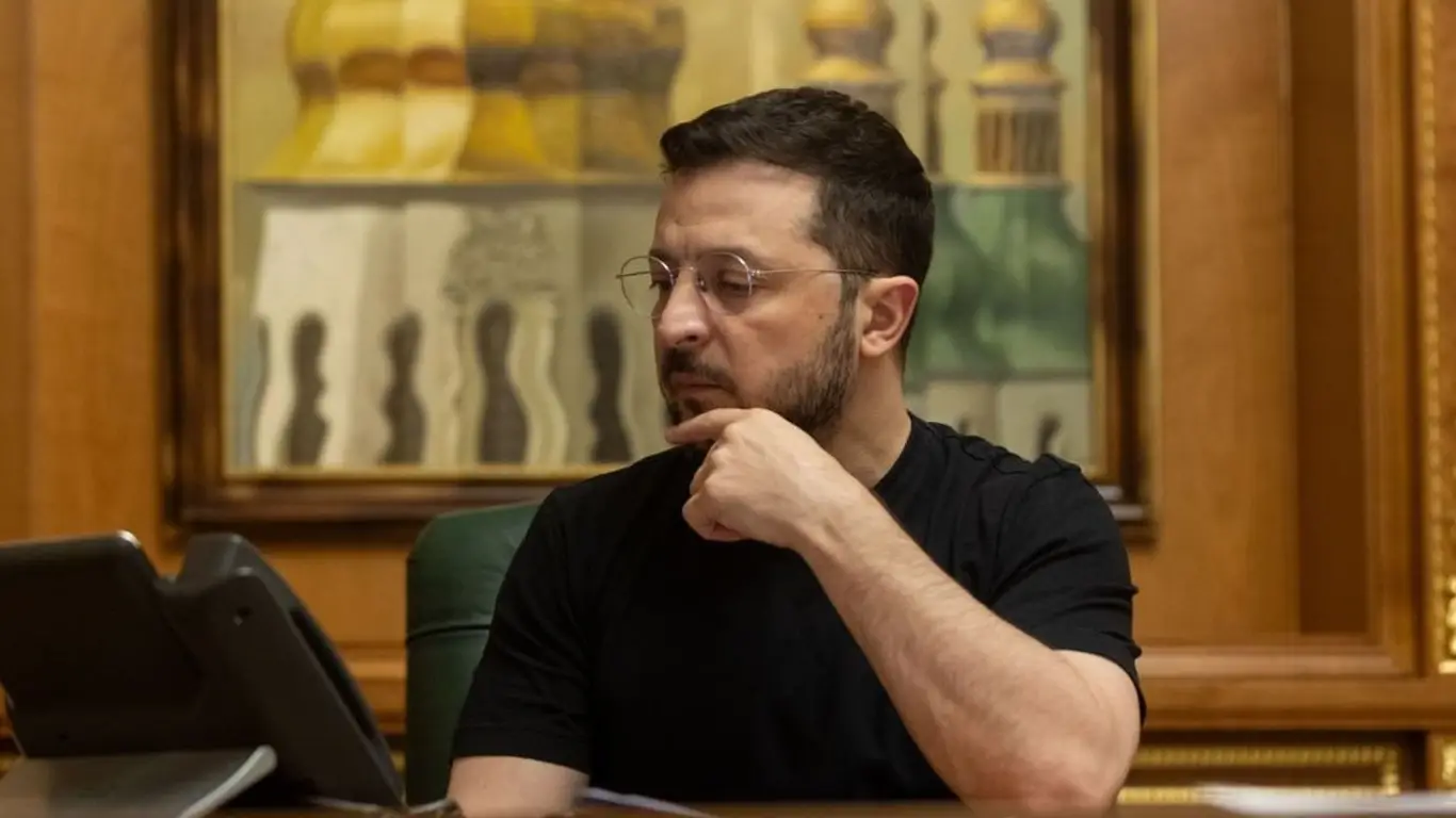 «Скидка 50%». Зеленский подписал очередной «важный» закон