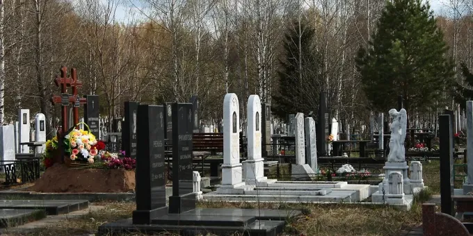 ВСУ готовят ловушку курянам, которые хотят посетить кладбища на Пасху ВСУ готовят ловушку курянам, которые хотят посетить кладбища на Пасху