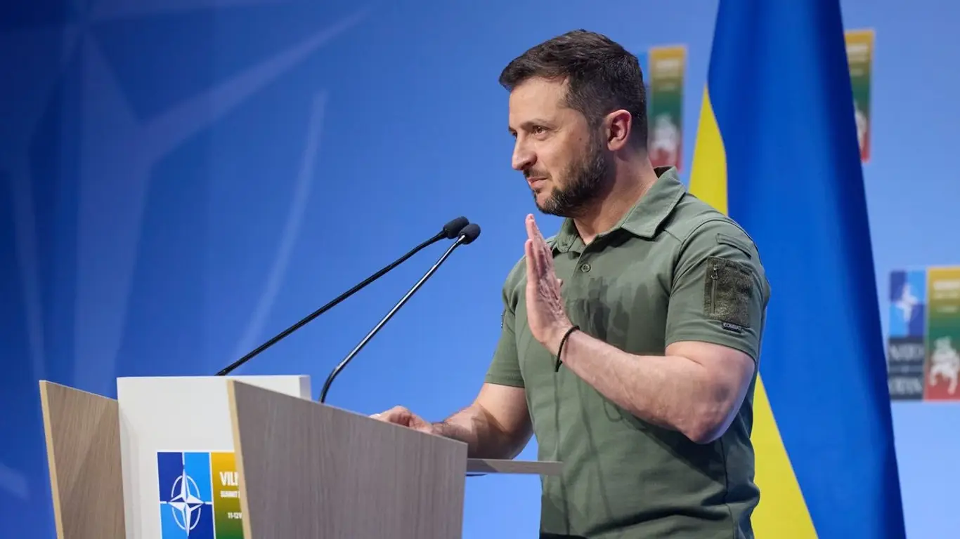 Либо за Зеленского, либо на фронт. Раскрыт план Киева по выборам на Украине