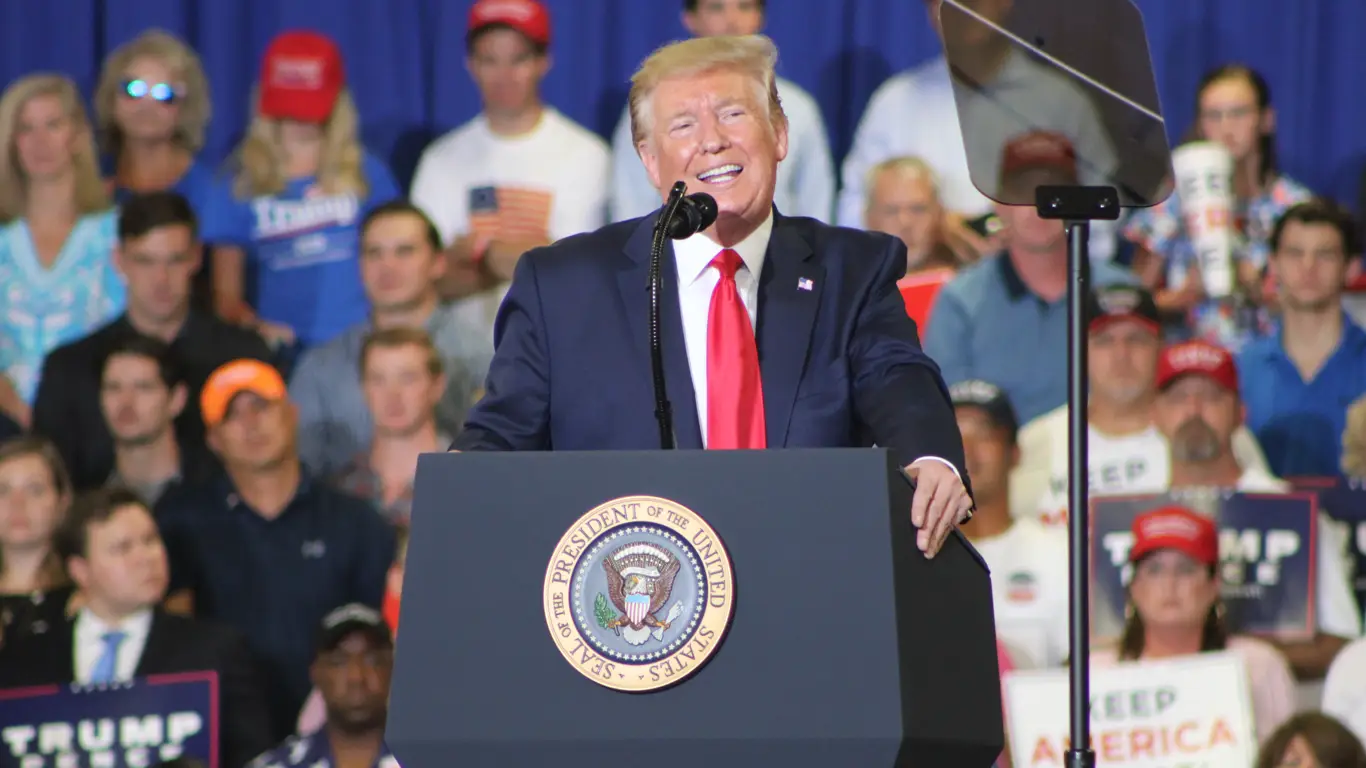 «Я недоволен»: Трамп гневно ответил на российские удары по Украине