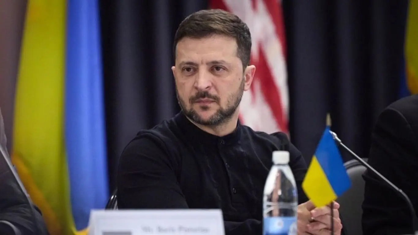 Мир — конец киевского режима: почему Зеленский продолжит готовить провокации