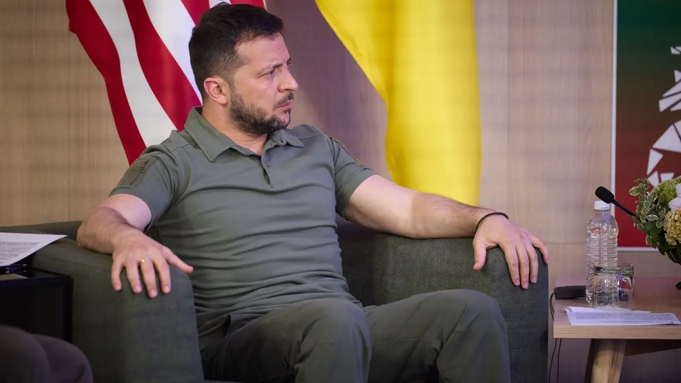 «Это факт»: Карлсон обвинил Зеленского в попытке устранить Трампа