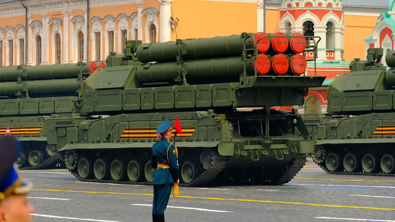 Покажут ли «Орешник» на параде Победы? Ответ эксперта