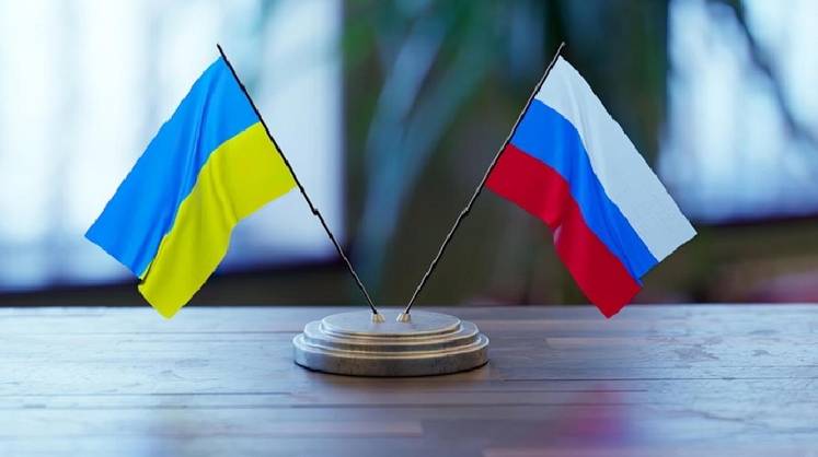 Российская делегация прибыла в Стамбул на переговоры, сообщил источник Российская делегация прибыла в Стамбул на переговоры, сообщил источник