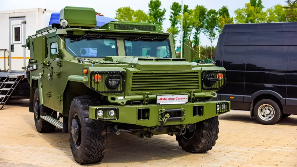 Белорусский многоцелевой бронеавтомобиль «Витим» показали на MILEX–2025