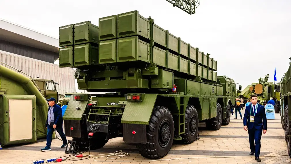 Ещё РСЗО или уже ОТРК? На MILEX–2025 показали одно из самых мощных вооружений Беларуси