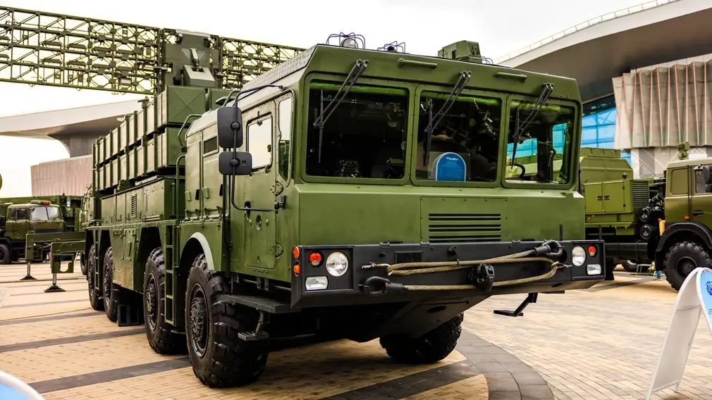 Ещё РСЗО или уже ОТРК? На MILEX–2025 показали одно из самых мощных вооружений Беларуси