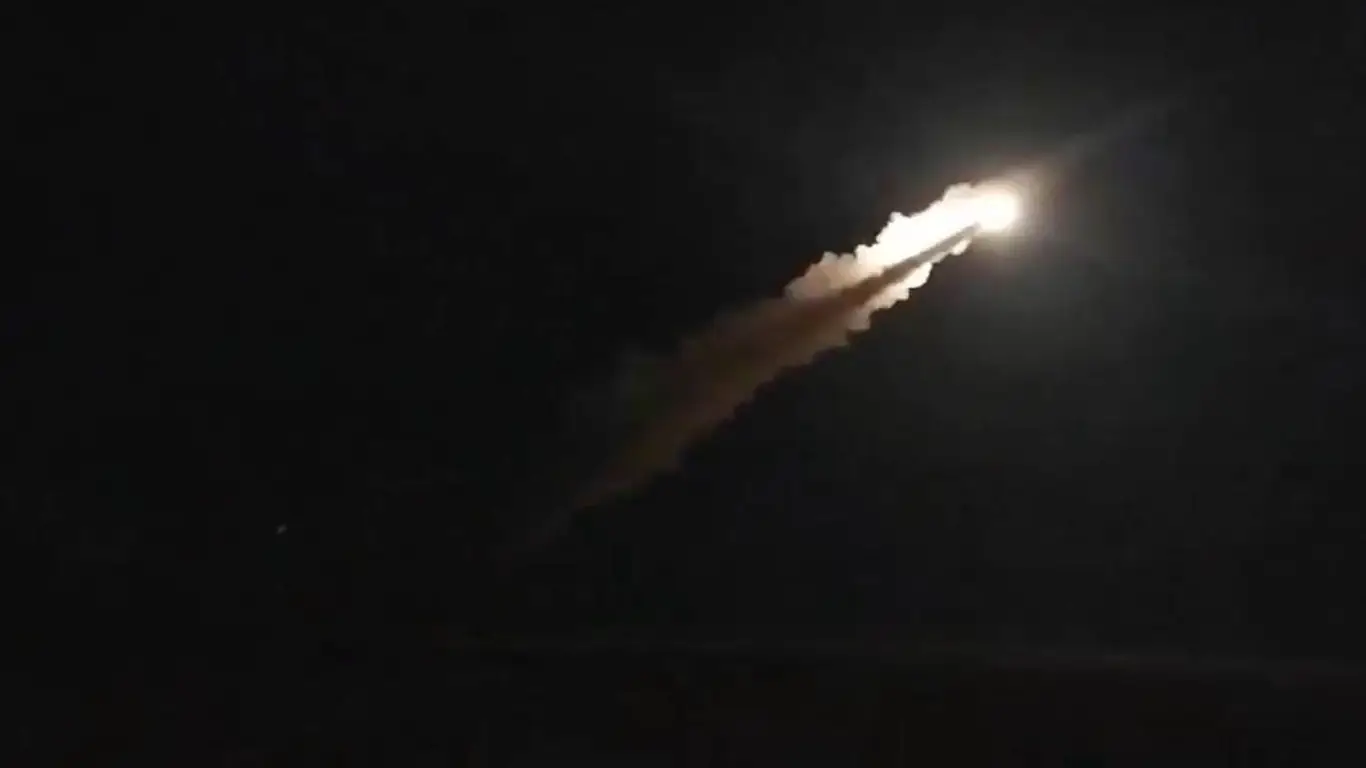 Мощные взрывы в Киеве: что попало под удар армии России?