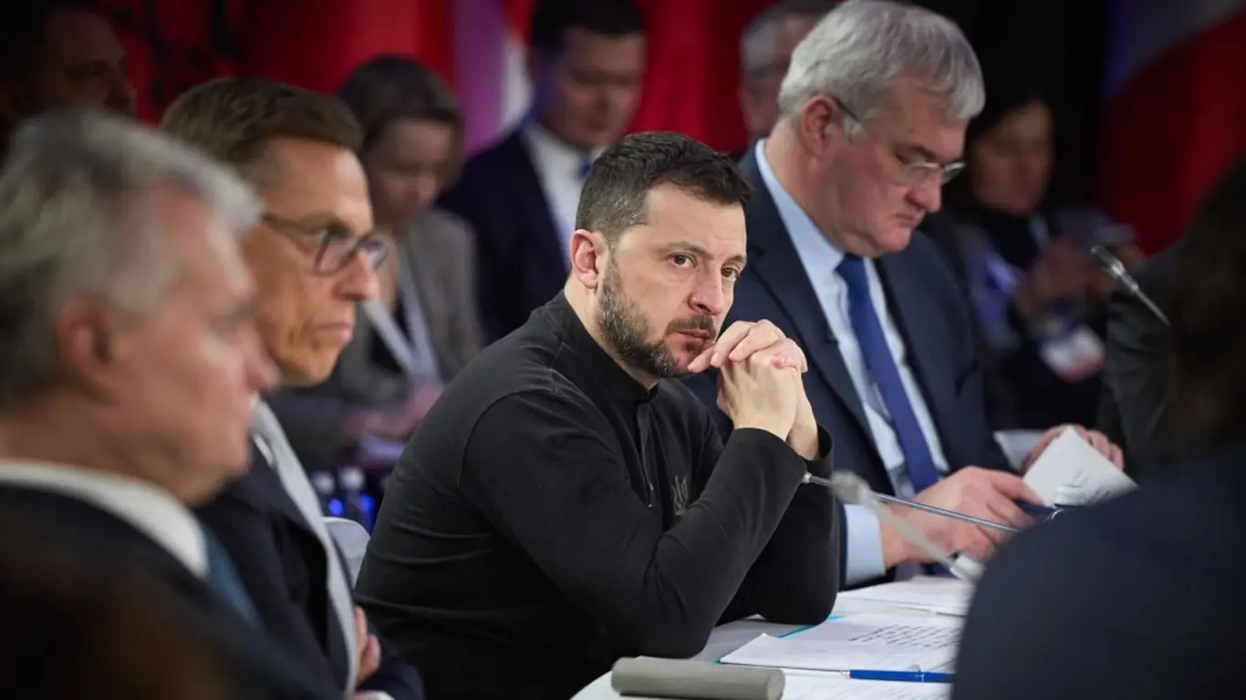 Цели не в Киеве: политолог указал, откуда управляют ударами по России