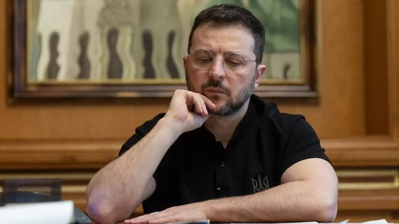 Разговоры о мире подождут: раскрыты истинные мотивы Зеленского для встречи с Трампом